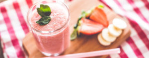 υγιεινά smoothies με φράουλες